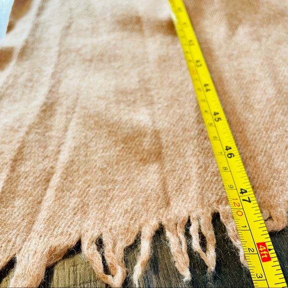Hudson Bay | Baycrest 100% Wool Scarf | EUC Size OS - Picture 8 of 8